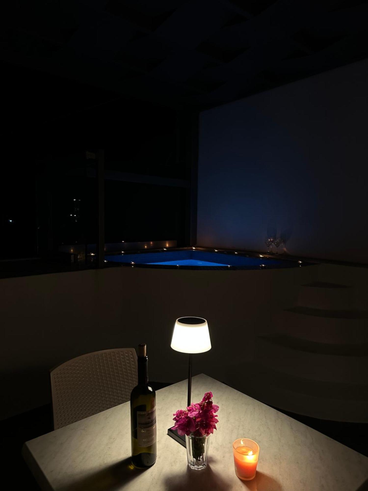 Tristhenia Aparthotel Perissa  Ngoại thất bức ảnh